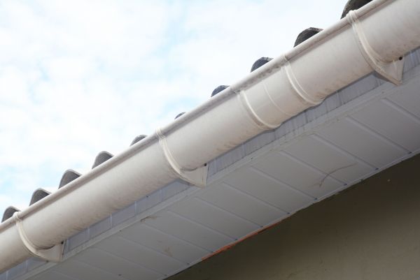 Plastic Gutter Installation in Lewis Center